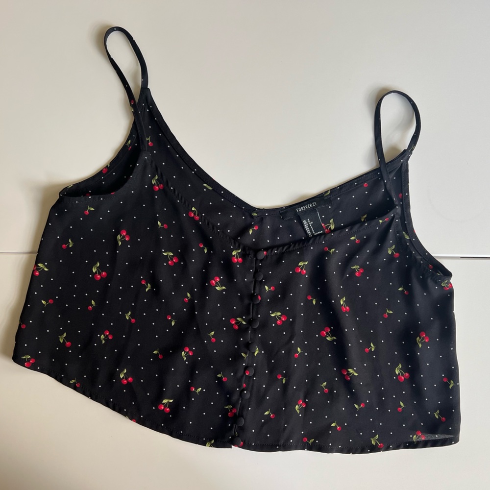 Forever 21 🍒 black, button down silk crepe crop top